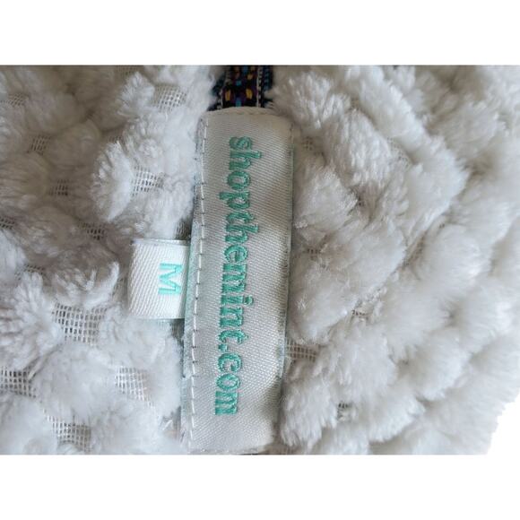 Shop The Mint Women's Light Gray Faux Fur Long Sleeve Mock Neck Sweater Size M - Picture 5 of 6